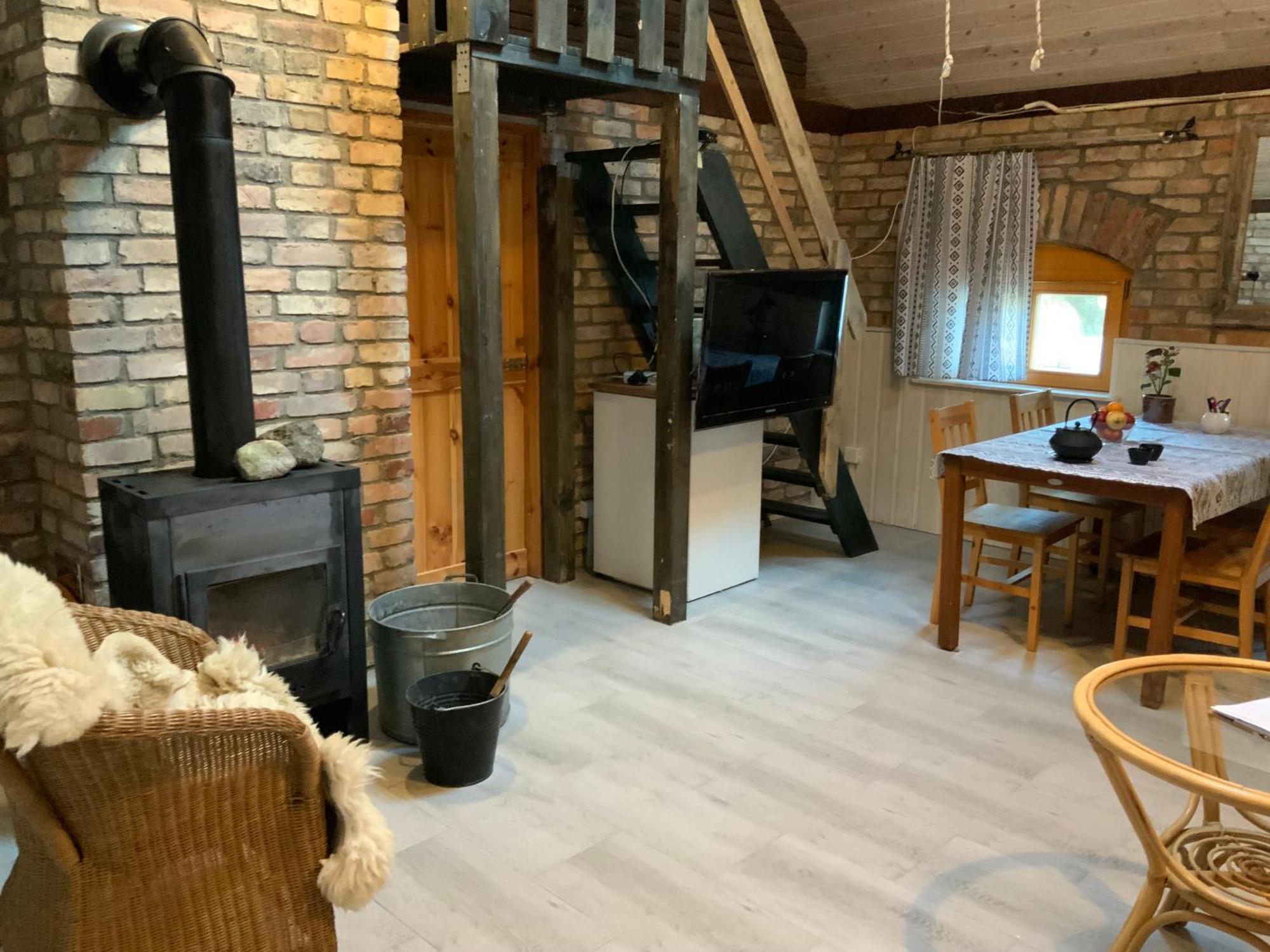 Dworek Swidwie, Gorny Apartament & Harcowka Tanowo Экстерьер фото