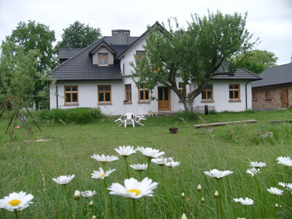 Dworek Swidwie, Gorny Apartament & Harcowka Tanowo Экстерьер фото